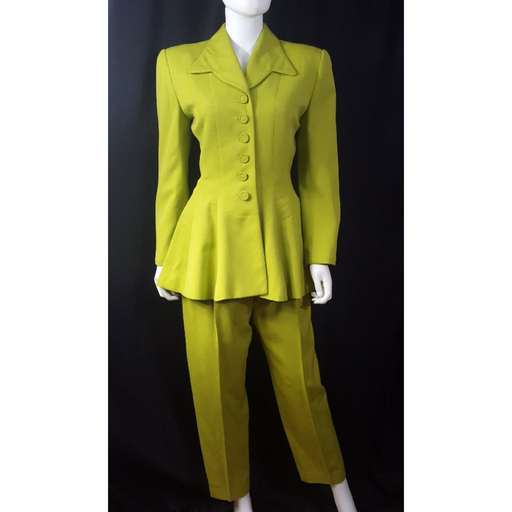 Online Vintage Shop, Vintage Clothing Boutique, Vintage, Women's Clothing, Seconhand, Distressed Vintage Designs, Sustainable Fashion
