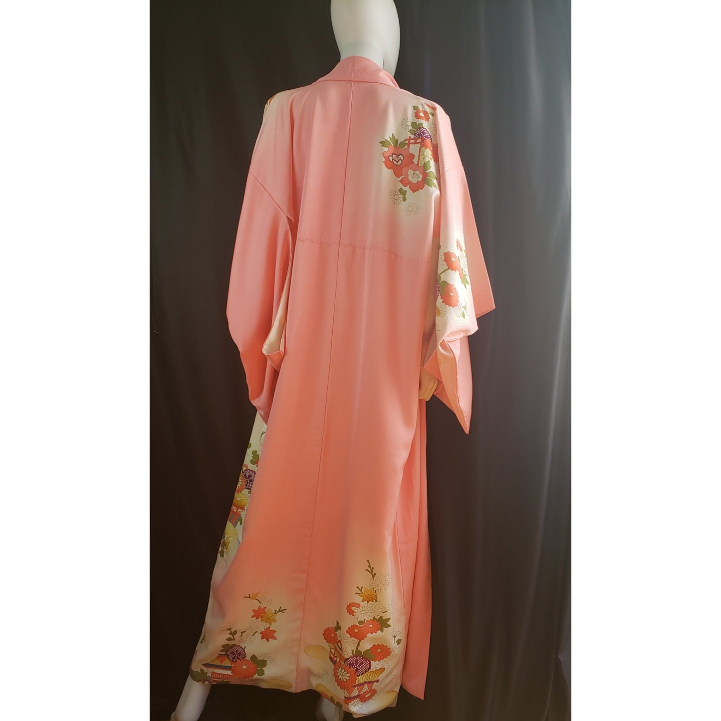 Online Vintage Shop, Vintage Clothing Boutique, Vintage, Women's Clothing, Seconhand, Distressed Vintage Designs, Sustainable Fashion