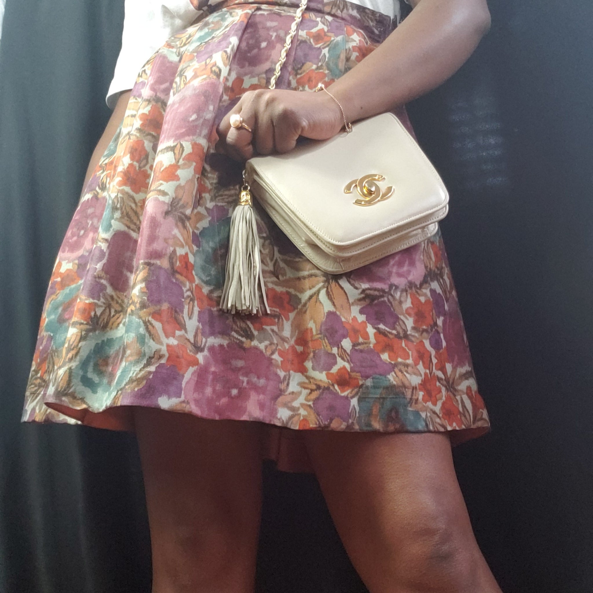 Online Vintage Shop, Vintage Clothing Boutique, Vintage, Women's Clothing, Seconhand, Distressed Vintage Designs, Sustainable Fashion