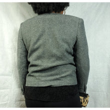Load image into Gallery viewer, Online Vintage Shop, Vintage Clothing Boutique, Vintage, Women&#39;s Clothing, Seconhand, Distressed Vintage Designs, Sustainable Fashion
