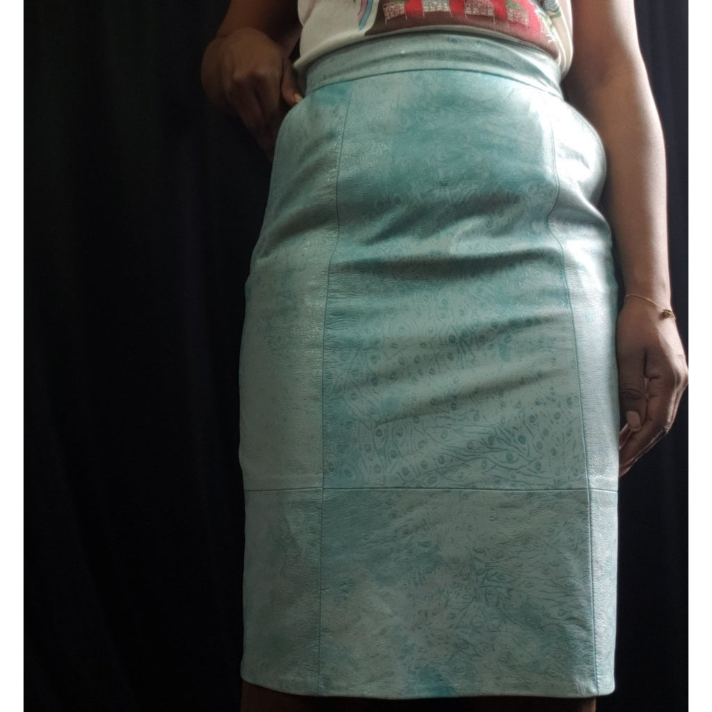 Online Vintage Shop, Vintage Clothing Boutique, Vintage, Women's Clothing, Seconhand, Distressed Vintage Designs, Sustainable Fashion