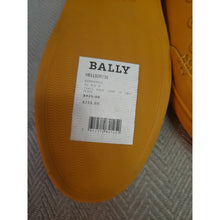 Load image into Gallery viewer, Bally Helliot Dip Dyed Sneaker Gold Sand Size 8.5
