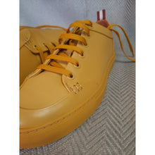 Load image into Gallery viewer, Bally Helliot Dip Dyed Sneaker Gold Sand Size 8.5
