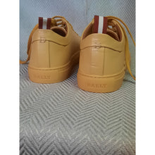 Load image into Gallery viewer, Bally Helliot Dip Dyed Sneaker Gold Sand Size 8.5
