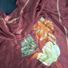 Load image into Gallery viewer, Vintage Sacha Blooming Flower Silk Scarf
