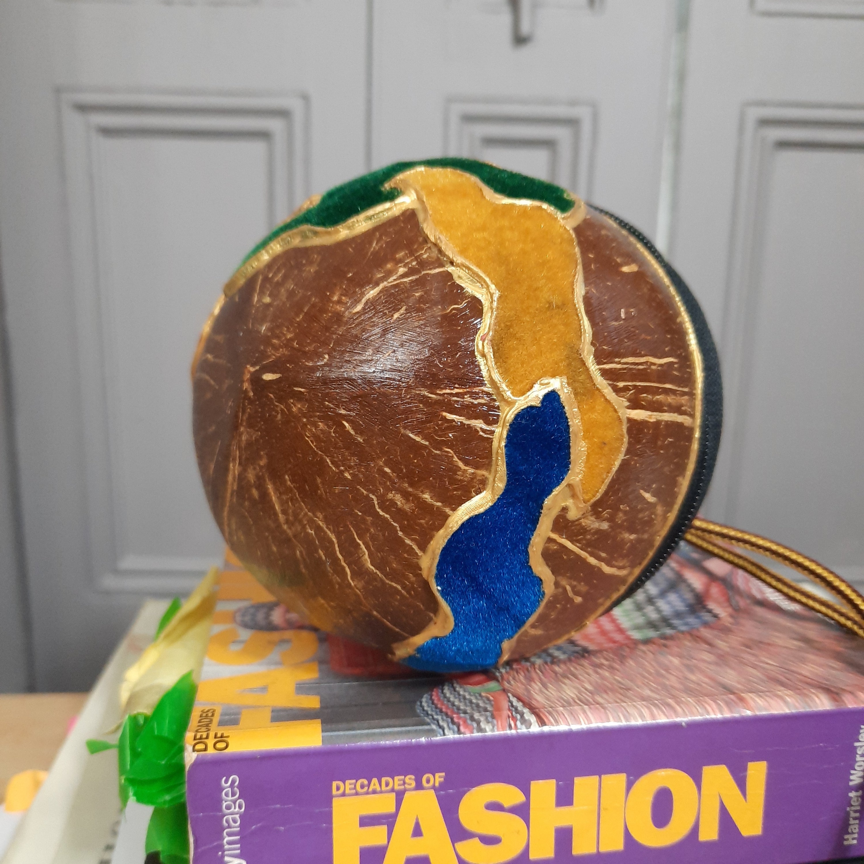 Chocolate Planet Coconut Planet Purse