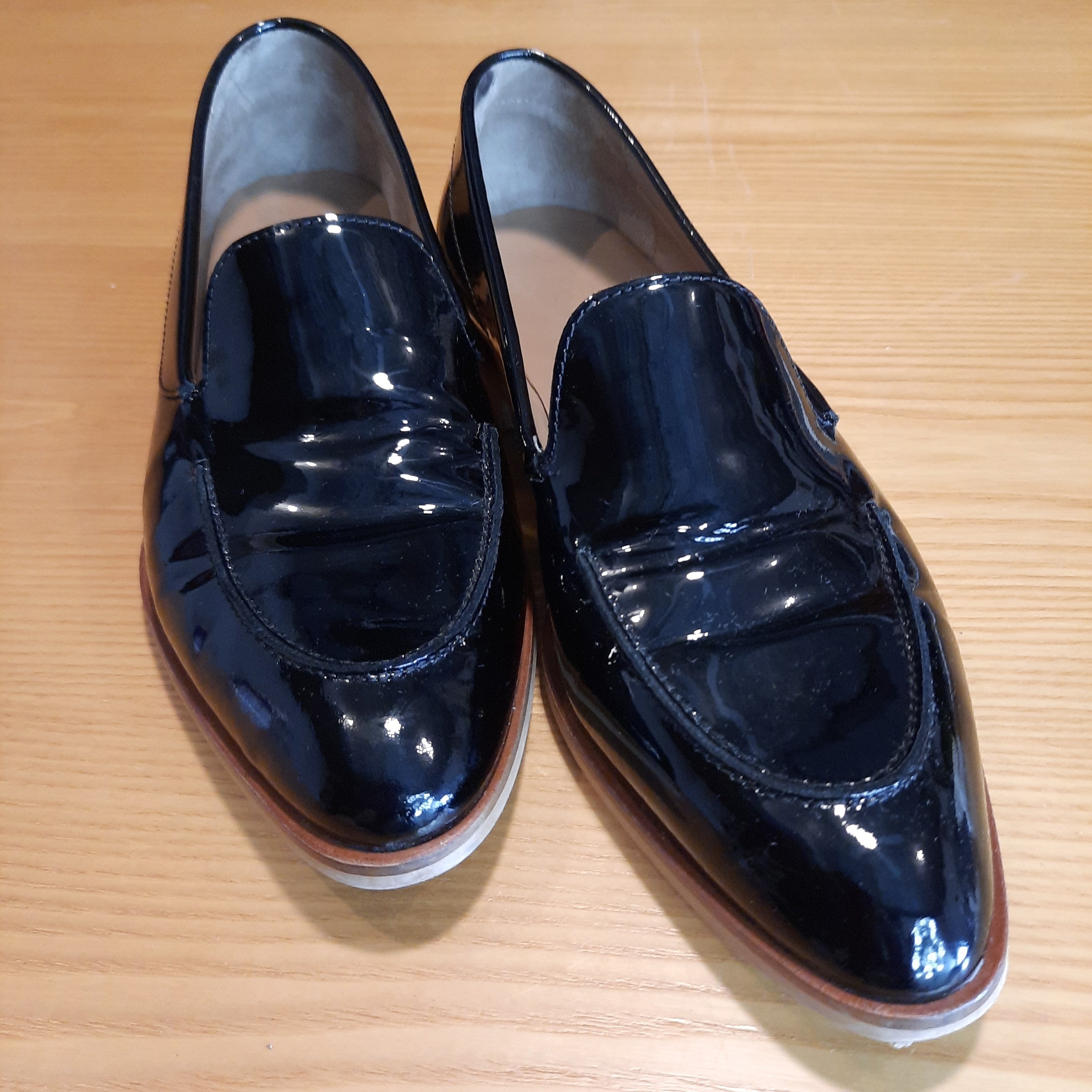 Everlane Black "Modern" Loafer size 9.5