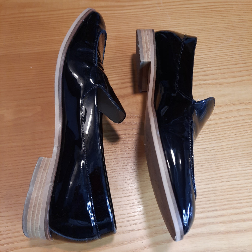 Everlane Black "Modern" Loafer size 9.5