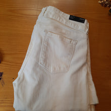 Load image into Gallery viewer, J Brand  White Love Story Bell Bottom Jeans Size 31
