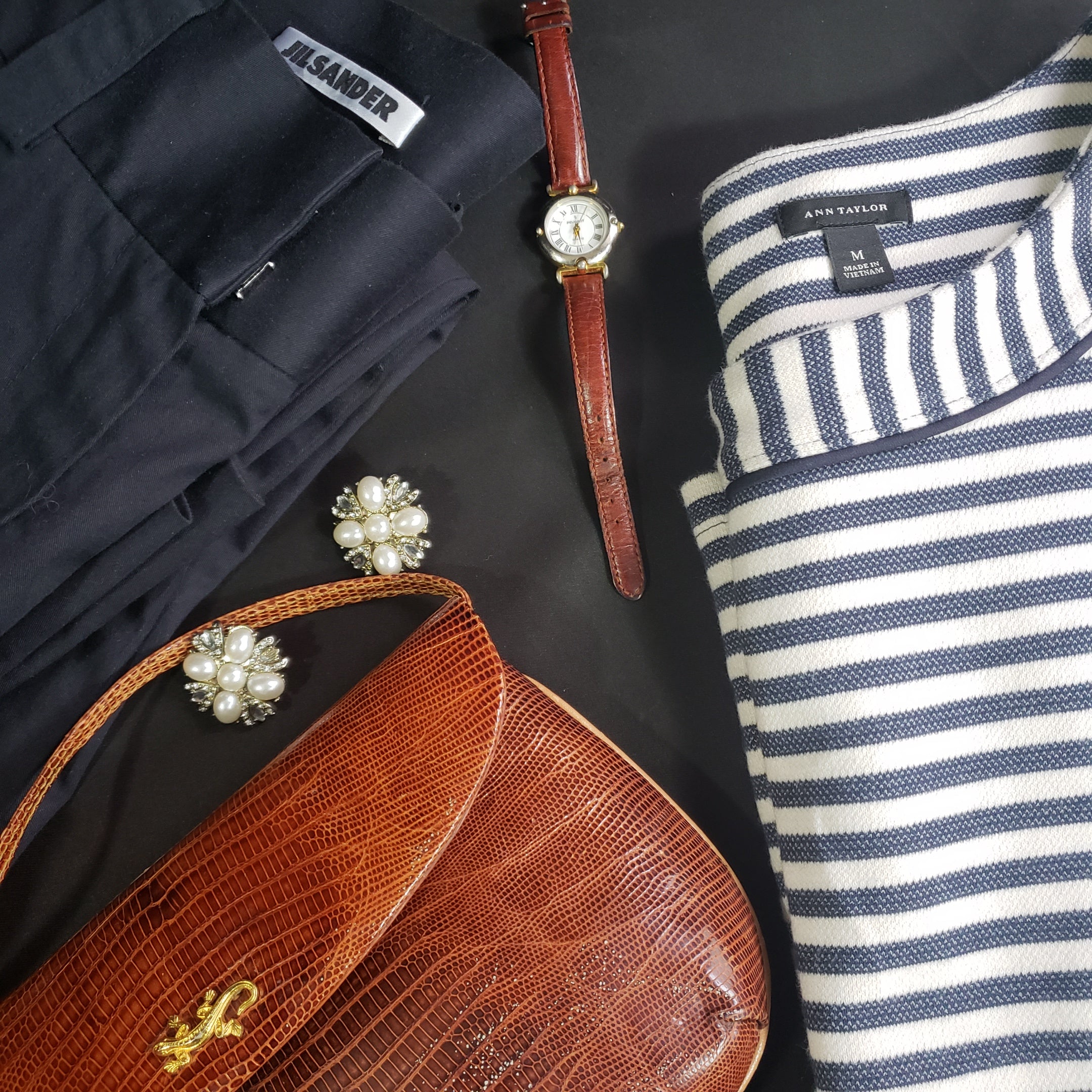 Online Vintage Shop, Vintage Clothing Boutique, Vintage, Women's Clothing, Seconhand, Distressed Vintage Designs, Sustainable Fashion