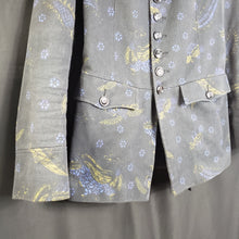 Load image into Gallery viewer, Online Vintage Shop, Vintage Clothing Boutique, Vintage, Women&#39;s Clothing, Seconhand, Distressed Vintage Designs, Sustainable Fashion
