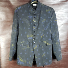Load image into Gallery viewer, Online Vintage Shop, Vintage Clothing Boutique, Vintage, Women&#39;s Clothing, Seconhand, Distressed Vintage Designs, Sustainable Fashion
