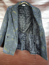 Load image into Gallery viewer, Online Vintage Shop, Vintage Clothing Boutique, Vintage, Women&#39;s Clothing, Seconhand, Distressed Vintage Designs, Sustainable Fashion
