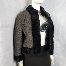 Load image into Gallery viewer, Online Vintage Shop, Vintage Clothing Boutique, Vintage, Women&#39;s Clothing, Seconhand, Distressed Vintage Designs, Sustainable Fashion
