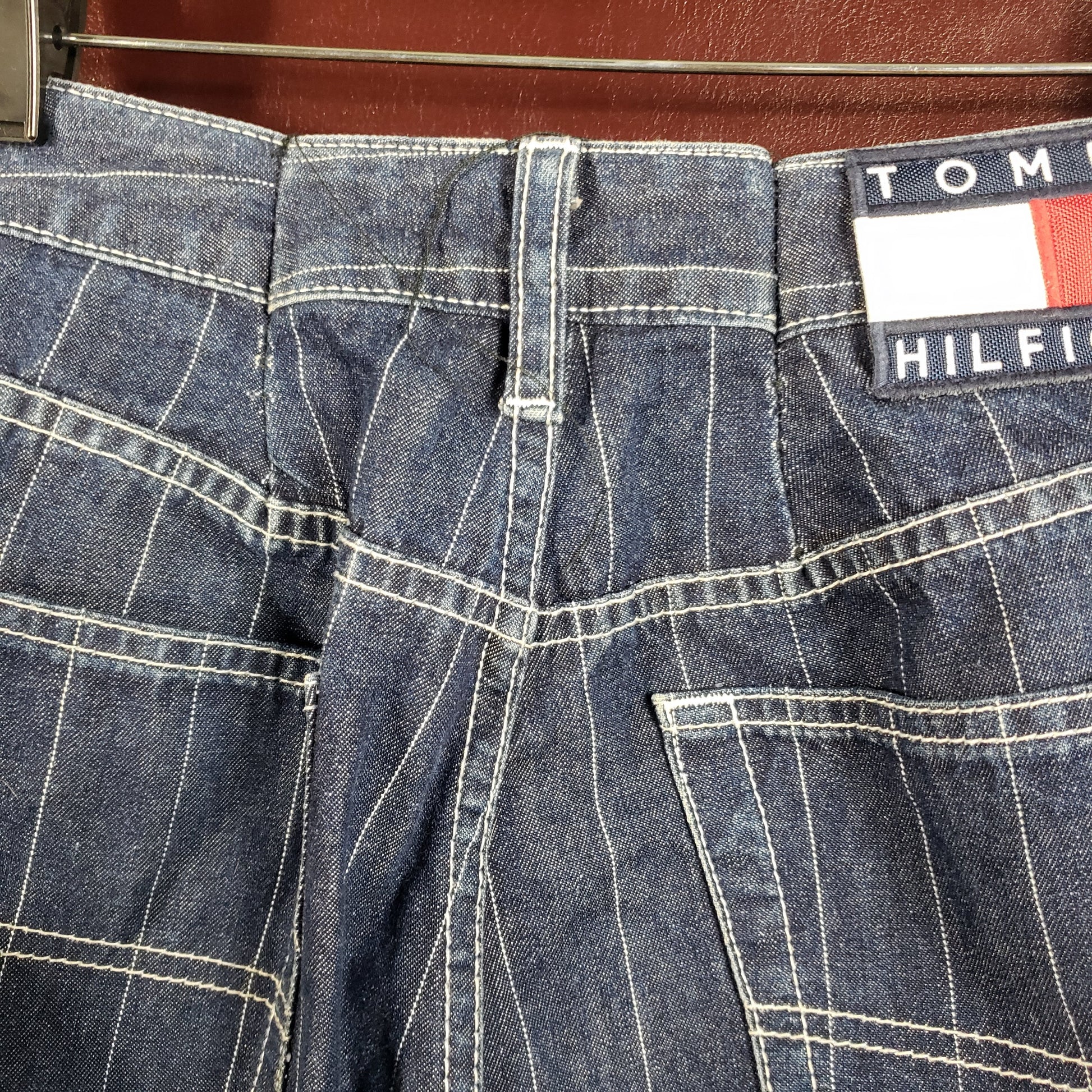 Online Vintage Shop, Vintage Clothing Boutique, Vintage, Women's Clothing, Seconhand, Distressed Vintage Designs, Sustainable Fashion