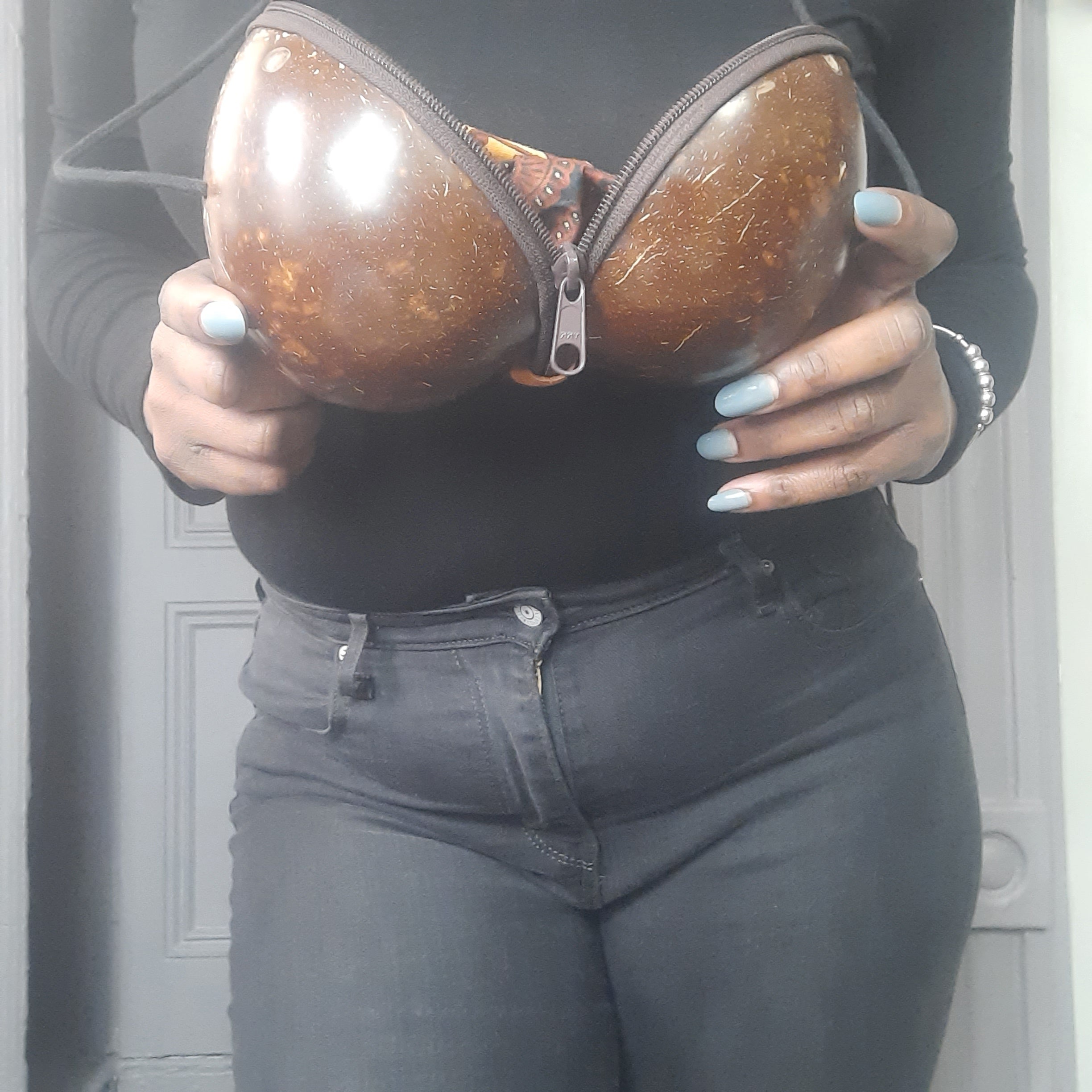 Chocolate Galaxy Coconut Purse