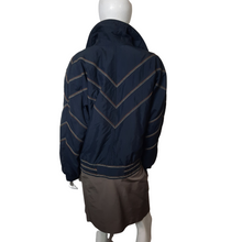 Load image into Gallery viewer, ELLESSE Ski Pull Over Jacket Size XS
