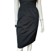 Load image into Gallery viewer, Vintage Black Skirts Emanuel Ungaro Paris Parallele Silk Corded Pencil  size 12
