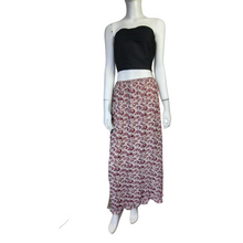 Load image into Gallery viewer, Kathy Ireland Floral Maxi Skirt Size L
