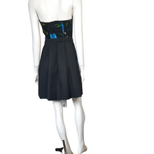 Load image into Gallery viewer, Jil Stuart Pleated Mini Skirt size 2
