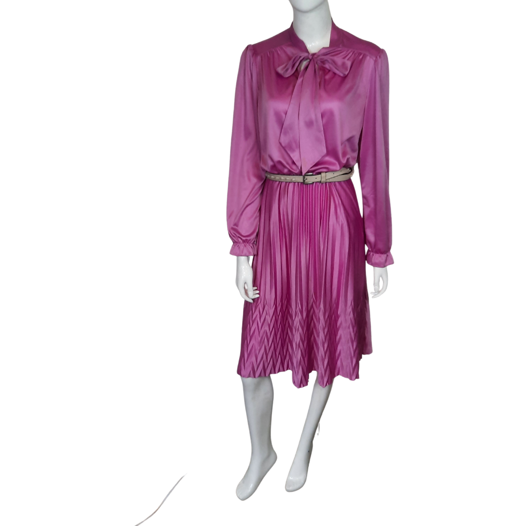 Sears, The Fashion Place 1970s Jersey Dress Size M