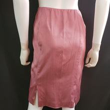 Load image into Gallery viewer, Online Vintage Shop, Vintage Clothing Boutique, Vintage, Women&#39;s Clothing, Seconhand, Distressed Vintage Designs, Sustainable Fashion
