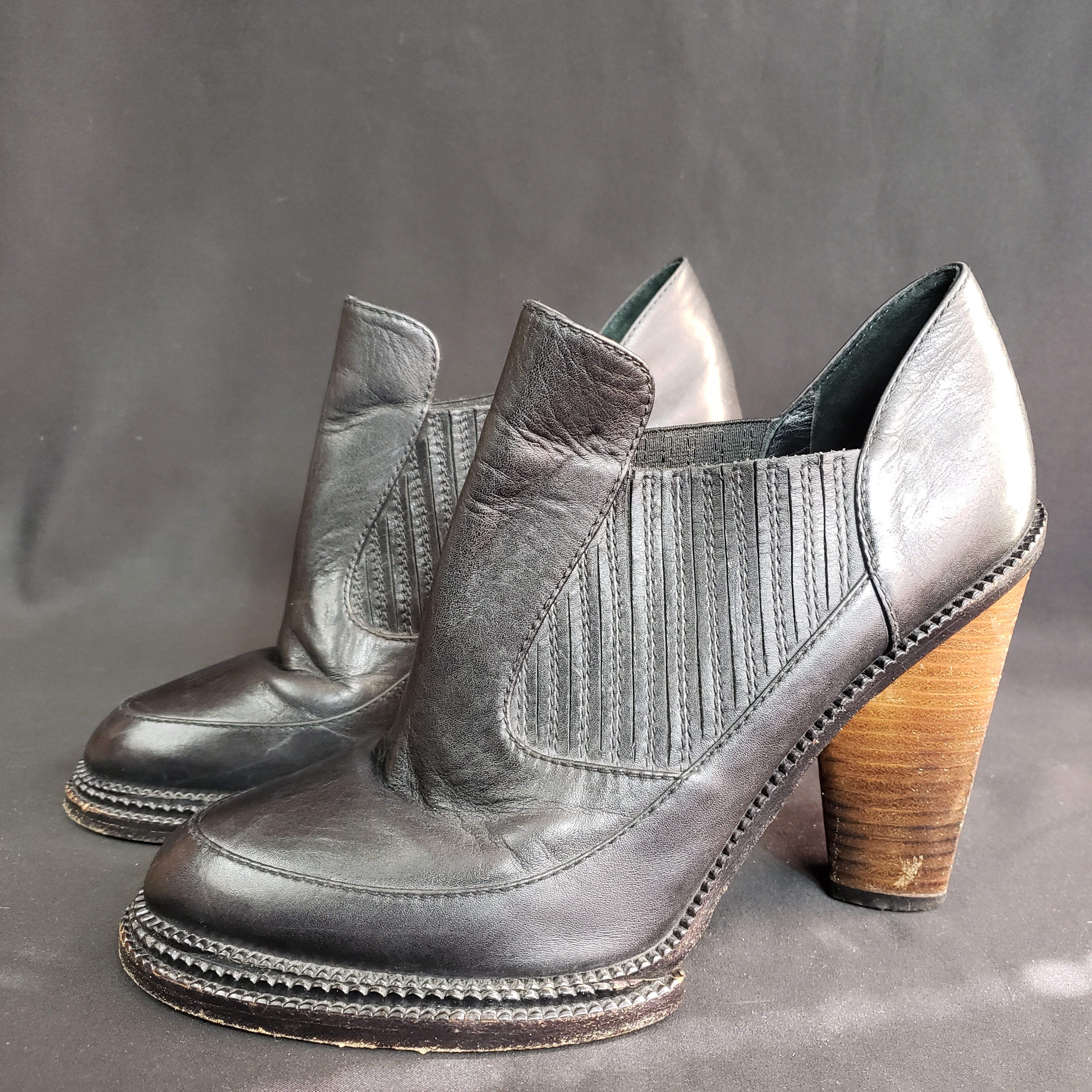 Online Vintage Shop, Vintage Clothing Boutique, Vintage, Women's Clothing, Seconhand, Distressed Vintage Designs, Sustainable Fashion