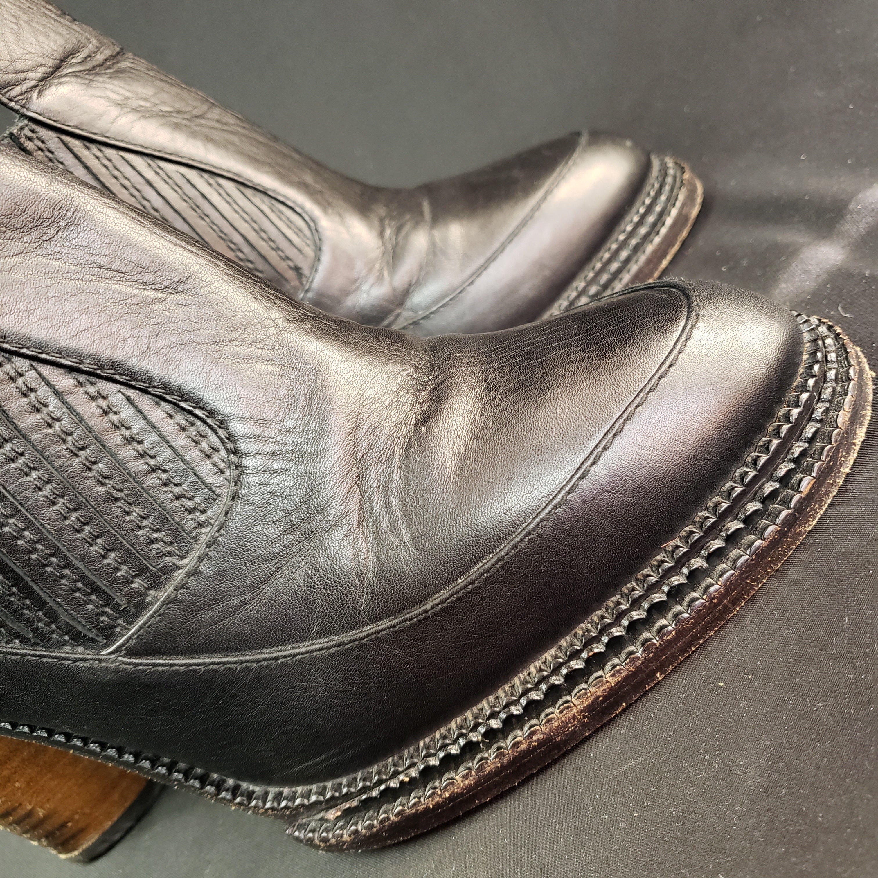 Online Vintage Shop, Vintage Clothing Boutique, Vintage, Women's Clothing, Seconhand, Distressed Vintage Designs, Sustainable Fashion