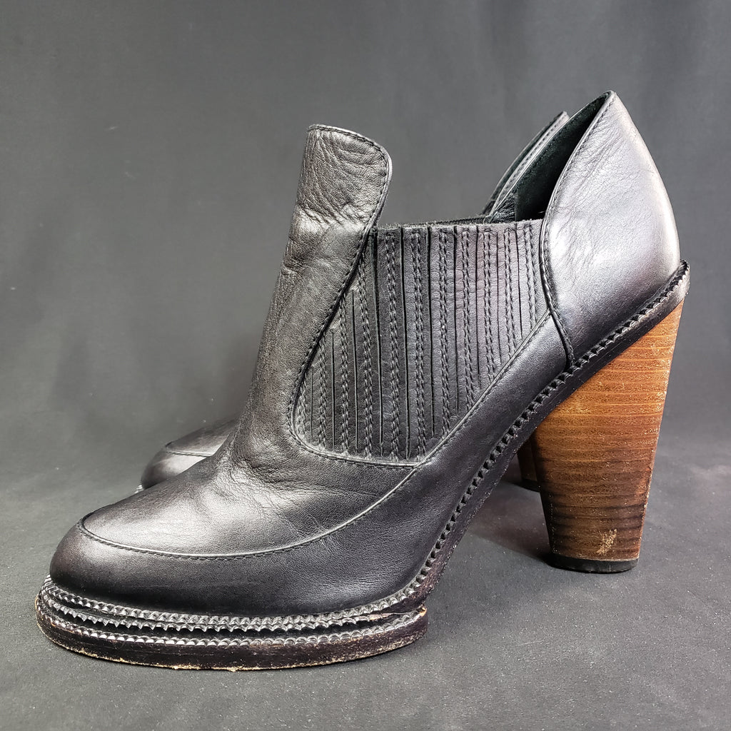 Online Vintage Shop, Vintage Clothing Boutique, Vintage, Women's Clothing, Seconhand, Distressed Vintage Designs, Sustainable Fashion