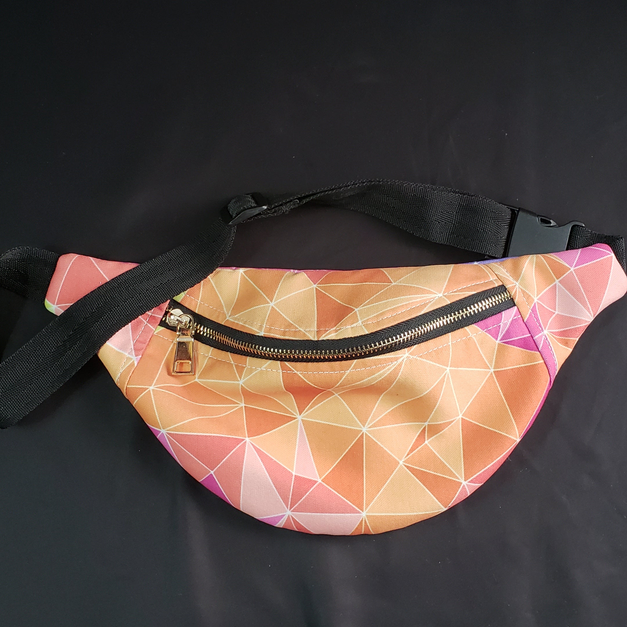 Online Vintage Shop, Vintage Clothing Boutique, Vintage, Women's Clothing, Seconhand, Distressed Vintage Designs, Sustainable Fashion