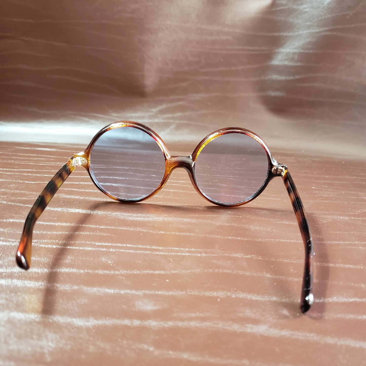 Online Vintage Shop, Vintage Clothing Boutique, Vintage, Women's Clothing, Seconhand, Distressed Vintage Designs, Sustainable Fashion