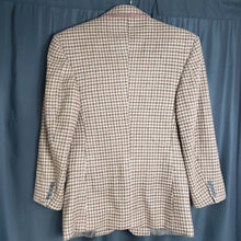 Load image into Gallery viewer, Online Vintage Shop, Vintage Clothing Boutique, Vintage, Women&#39;s Clothing, Seconhand, Distressed Vintage Designs, Sustainable Fashion
