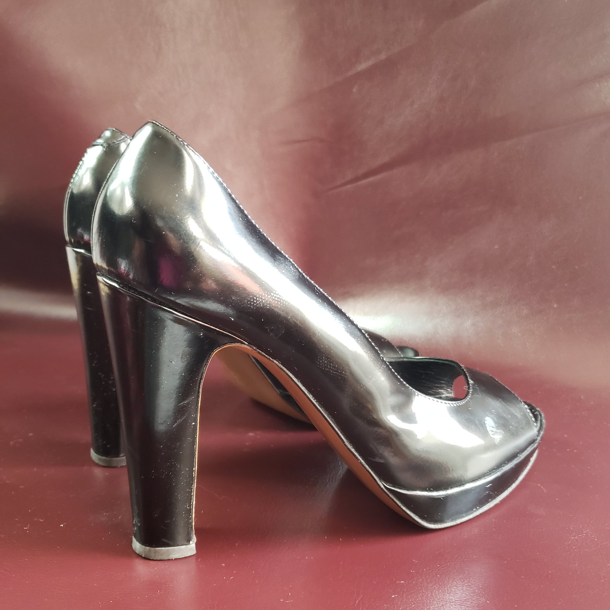 Online Vintage Shop, Vintage Clothing Boutique, Vintage, Women's Clothing, Seconhand, Distressed Vintage Designs, Sustainable Fashion