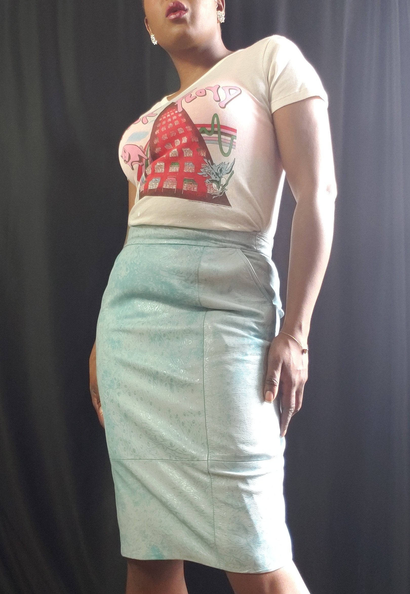 Online Vintage Shop, Vintage Clothing Boutique, Vintage, Women's Clothing, Seconhand, Distressed Vintage Designs, Sustainable Fashion