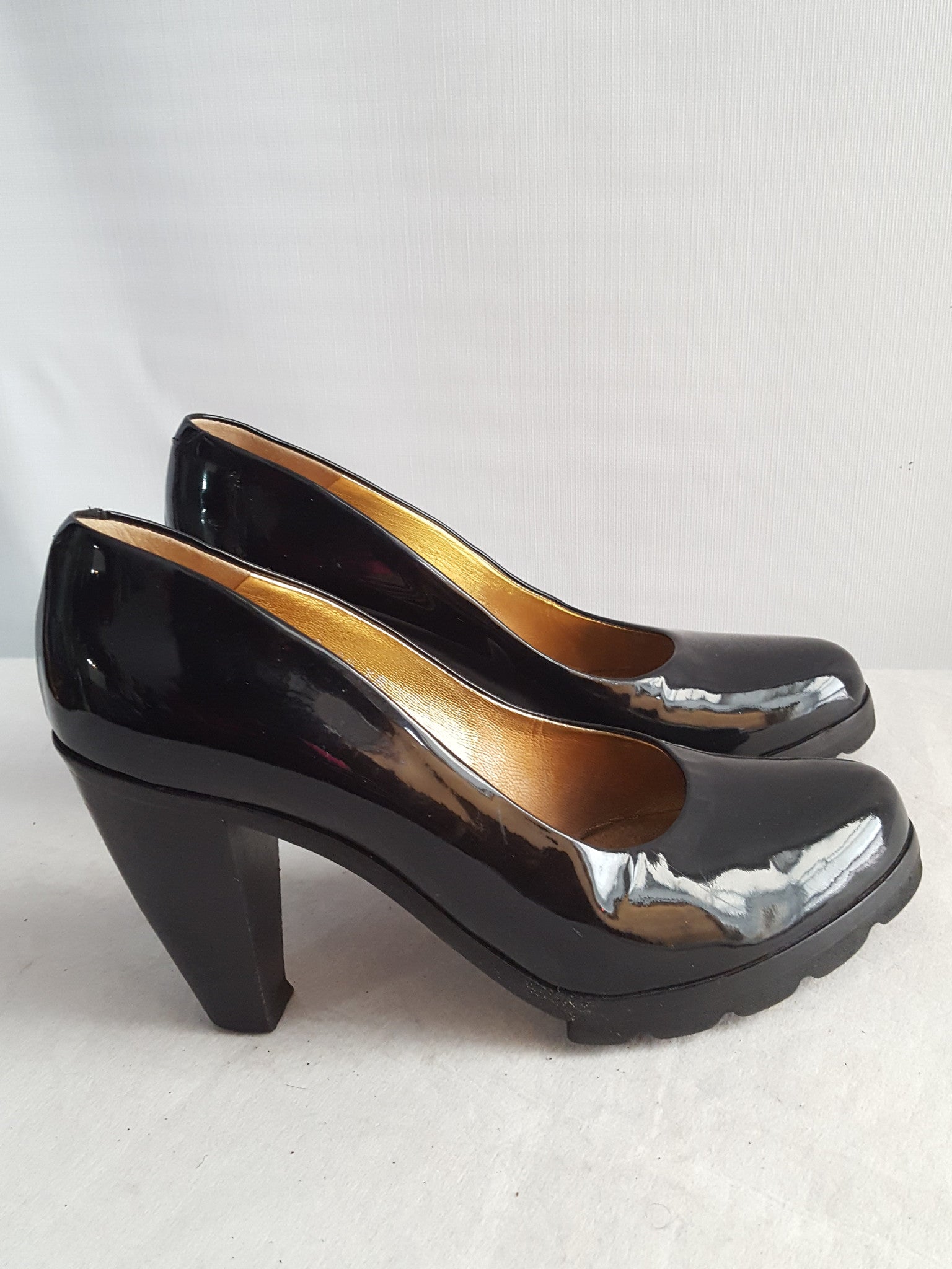 Walter Steiger Paris Patent Leather Pumps sz. 38, Shoes, Walter Stieger, [shop_name
