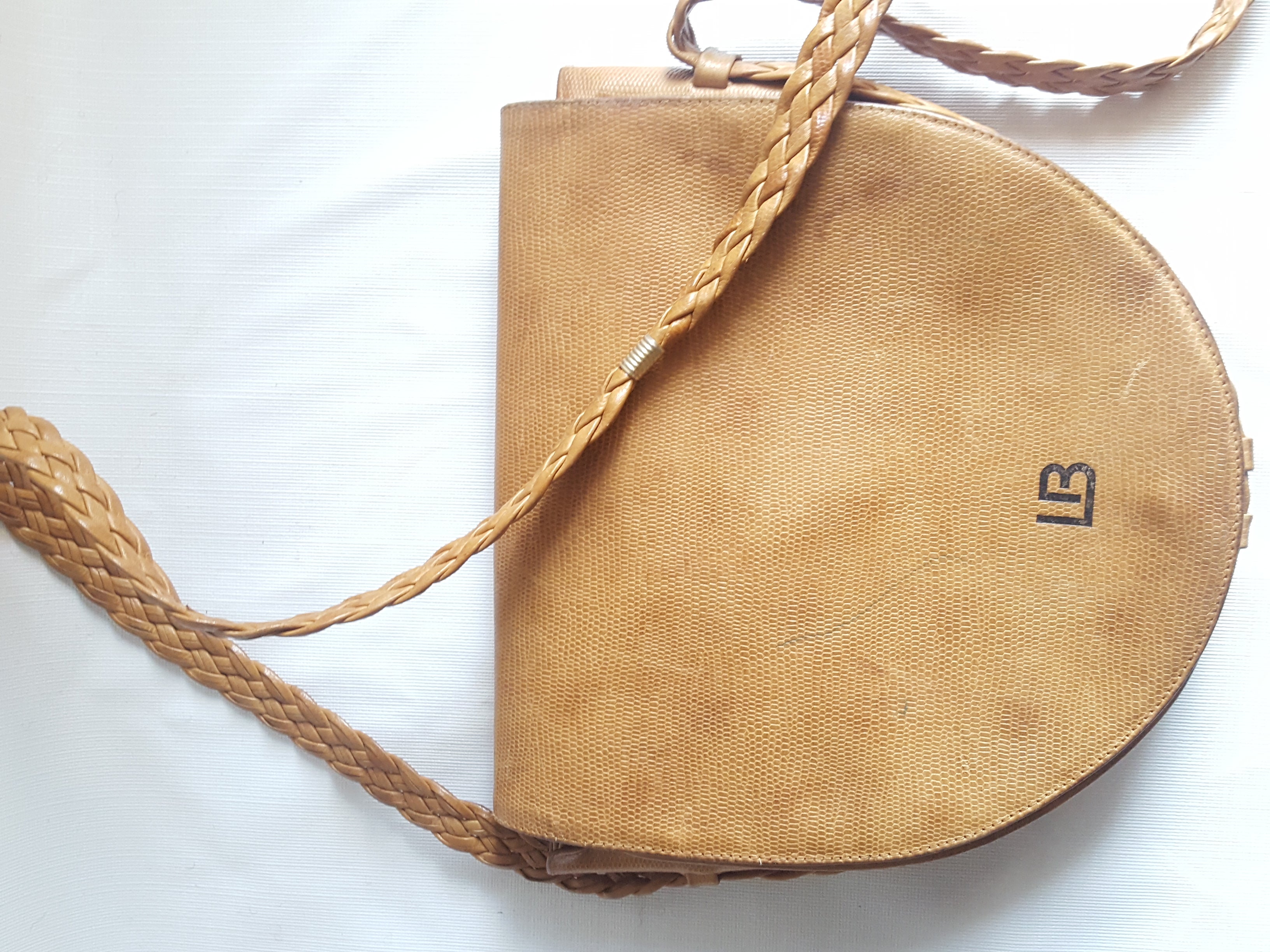 Online Vintage Shop, Vintage Clothing Boutique, Vintage, Women's Clothing, Seconhand, Distressed Vintage Designs, Sustainable Fashion