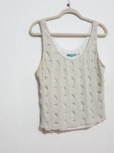 Load image into Gallery viewer, Online Vintage Shop, Vintage Clothing Boutique, Vintage, Women&#39;s Clothing, Seconhand, Distressed Vintage Designs, Sustainable Fashion
