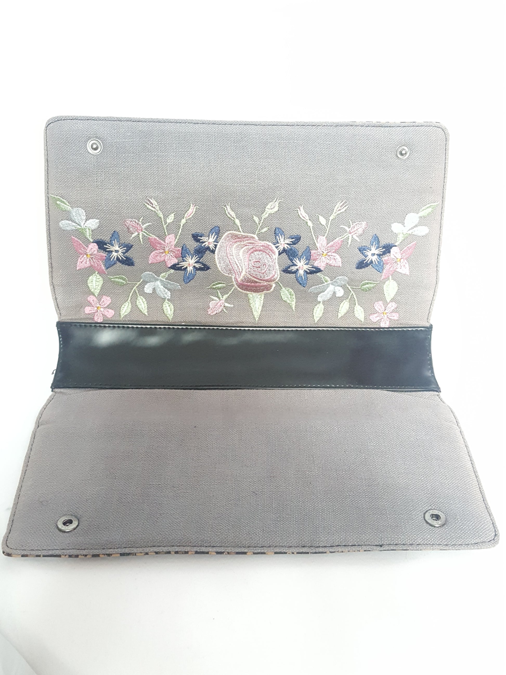 Online Vintage Shop, Vintage Clothing Boutique, Vintage, Women's Clothing, Seconhand, Distressed Vintage Designs, Sustainable Fashion