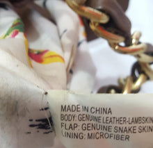 Load image into Gallery viewer, Online Vintage Shop, Vintage Clothing Boutique, Vintage, Women&#39;s Clothing, Seconhand, Distressed Vintage Designs, Sustainable Fashion
