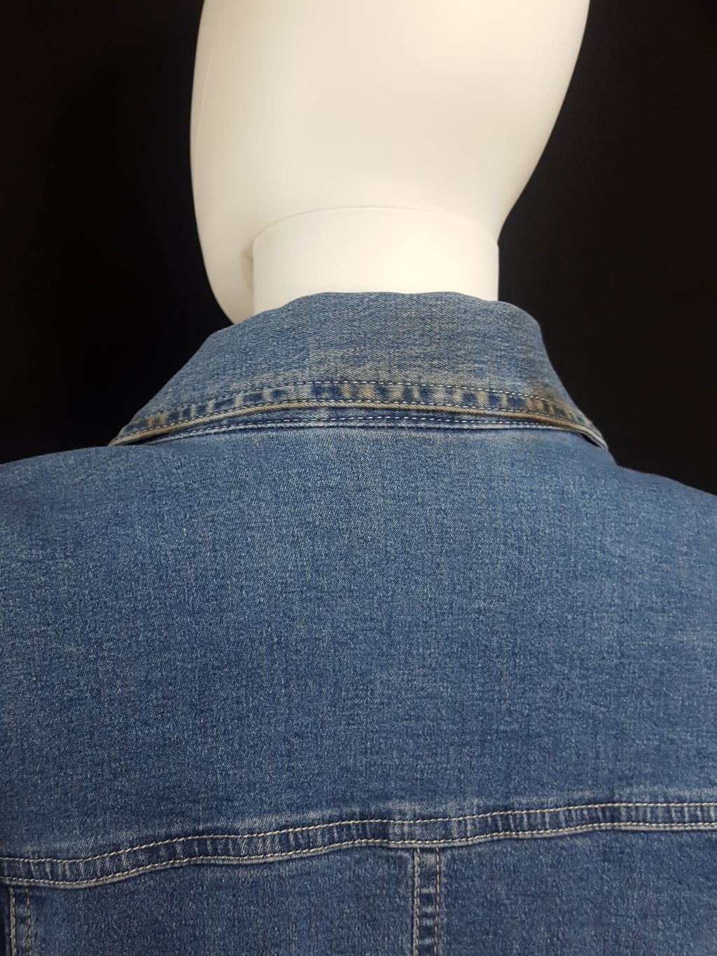 Online Vintage Shop, Vintage Clothing Boutique, Vintage, Women's Clothing, Seconhand, Distressed Vintage Designs, Sustainable Fashion