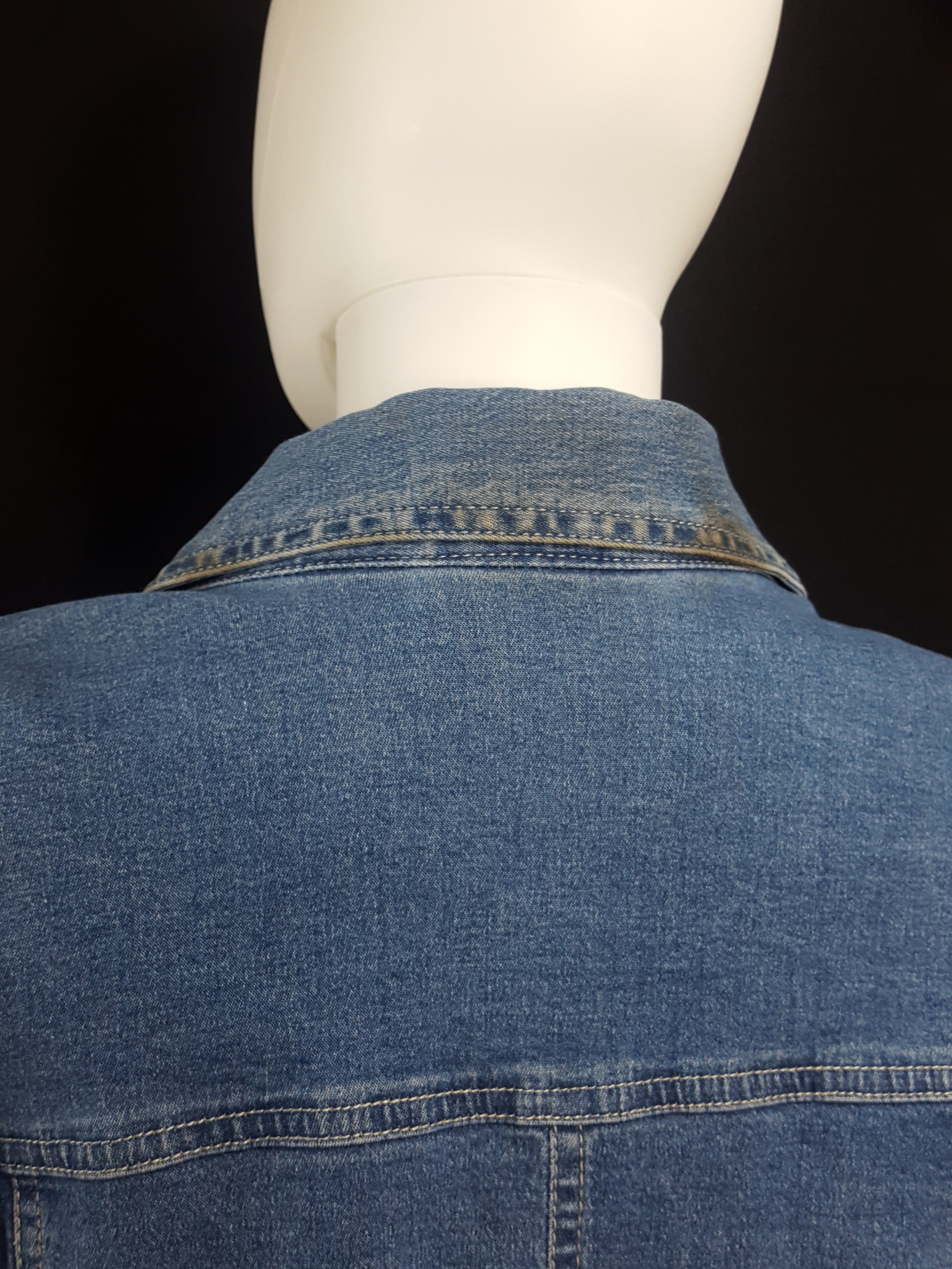Online Vintage Shop, Vintage Clothing Boutique, Vintage, Women's Clothing, Seconhand, Distressed Vintage Designs, Sustainable Fashion