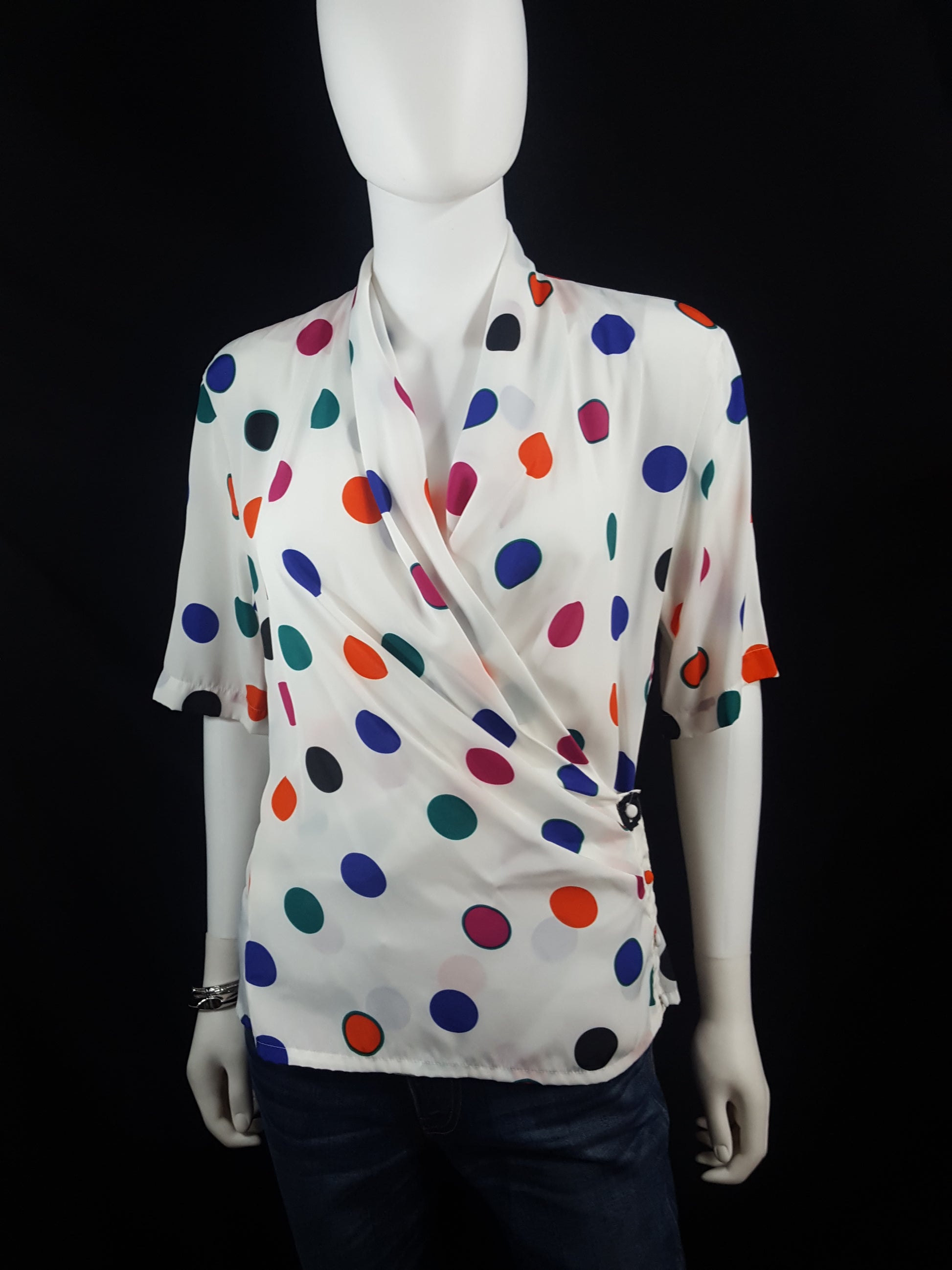 Online Vintage Shop, Vintage Clothing Boutique, Vintage, Women's Clothing, Seconhand, Distressed Vintage Designs, Sustainable Fashion