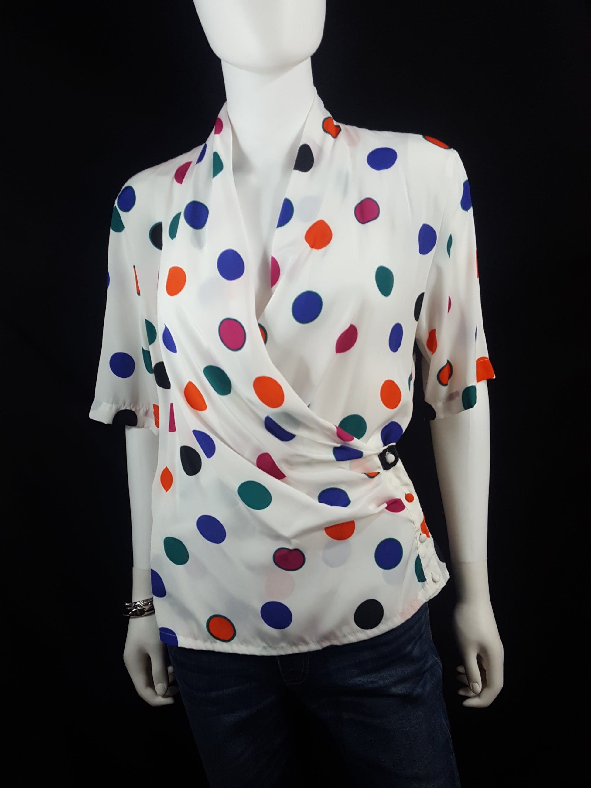 Online Vintage Shop, Vintage Clothing Boutique, Vintage, Women's Clothing, Seconhand, Distressed Vintage Designs, Sustainable Fashion