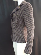 Load image into Gallery viewer, Online Vintage Shop, Vintage Clothing Boutique, Vintage, Women&#39;s Clothing, Seconhand, Distressed Vintage Designs, Sustainable Fashion
