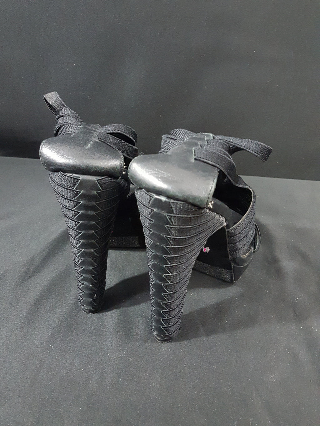 United Nude Elastic Tangle Hi Sandals sz. 39, Shoes, United Nude, [shop_name