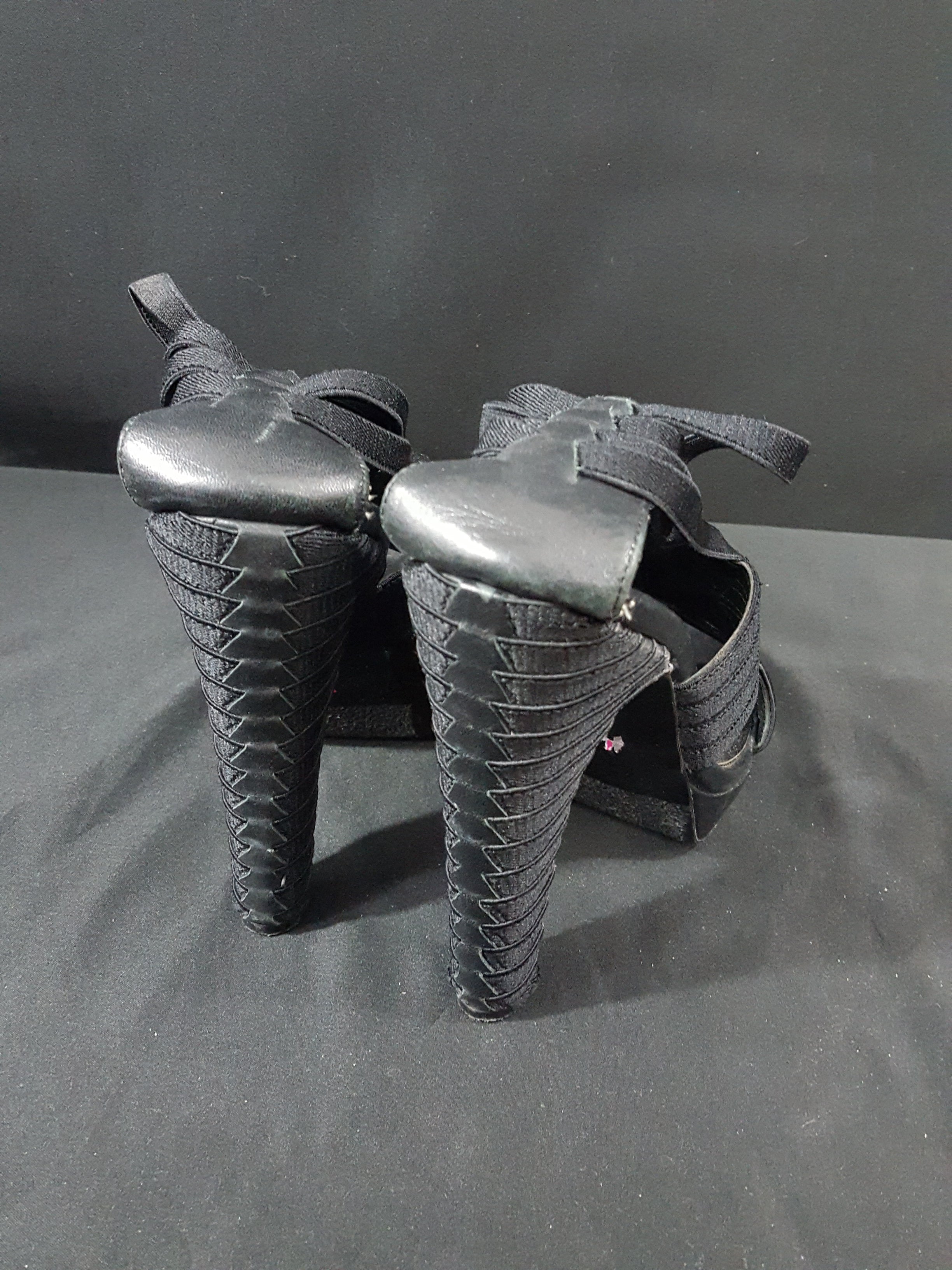 United Nude Elastic Tangle Hi Sandals sz. 39, Shoes, United Nude, [shop_name