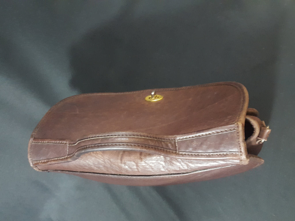 Online Vintage Shop, Vintage Clothing Boutique, Vintage, Women's Clothing, Seconhand, Distressed Vintage Designs, Sustainable Fashion
