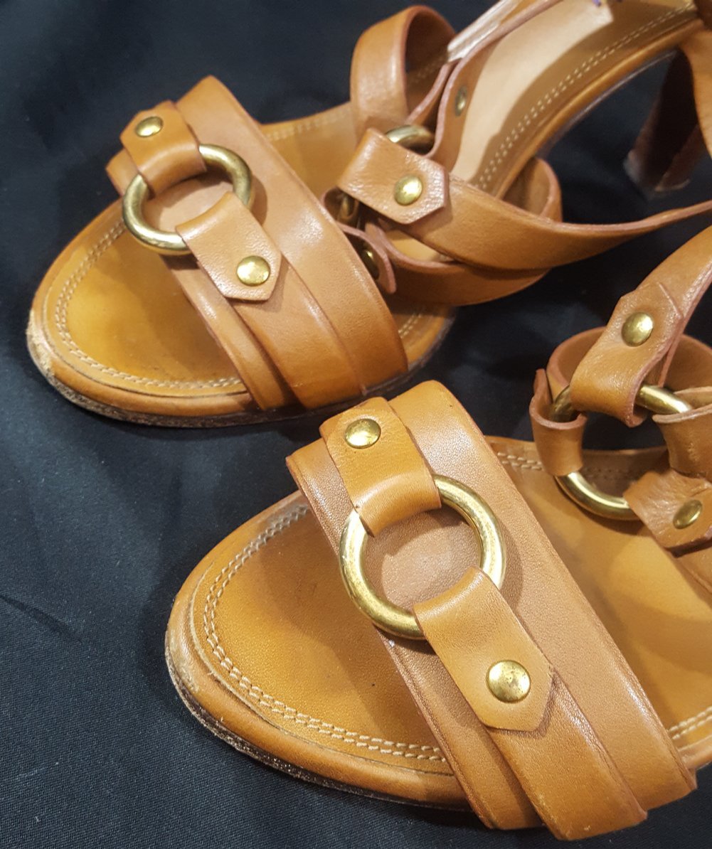 Online Vintage Shop, Vintage Clothing Boutique, Vintage, Women's Clothing, Seconhand, Distressed Vintage Designs, Sustainable Fashion