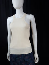 Load image into Gallery viewer, Online Vintage Shop, Vintage Clothing Boutique, Vintage, Women&#39;s Clothing, Seconhand, Distressed Vintage Designs, Sustainable Fashion
