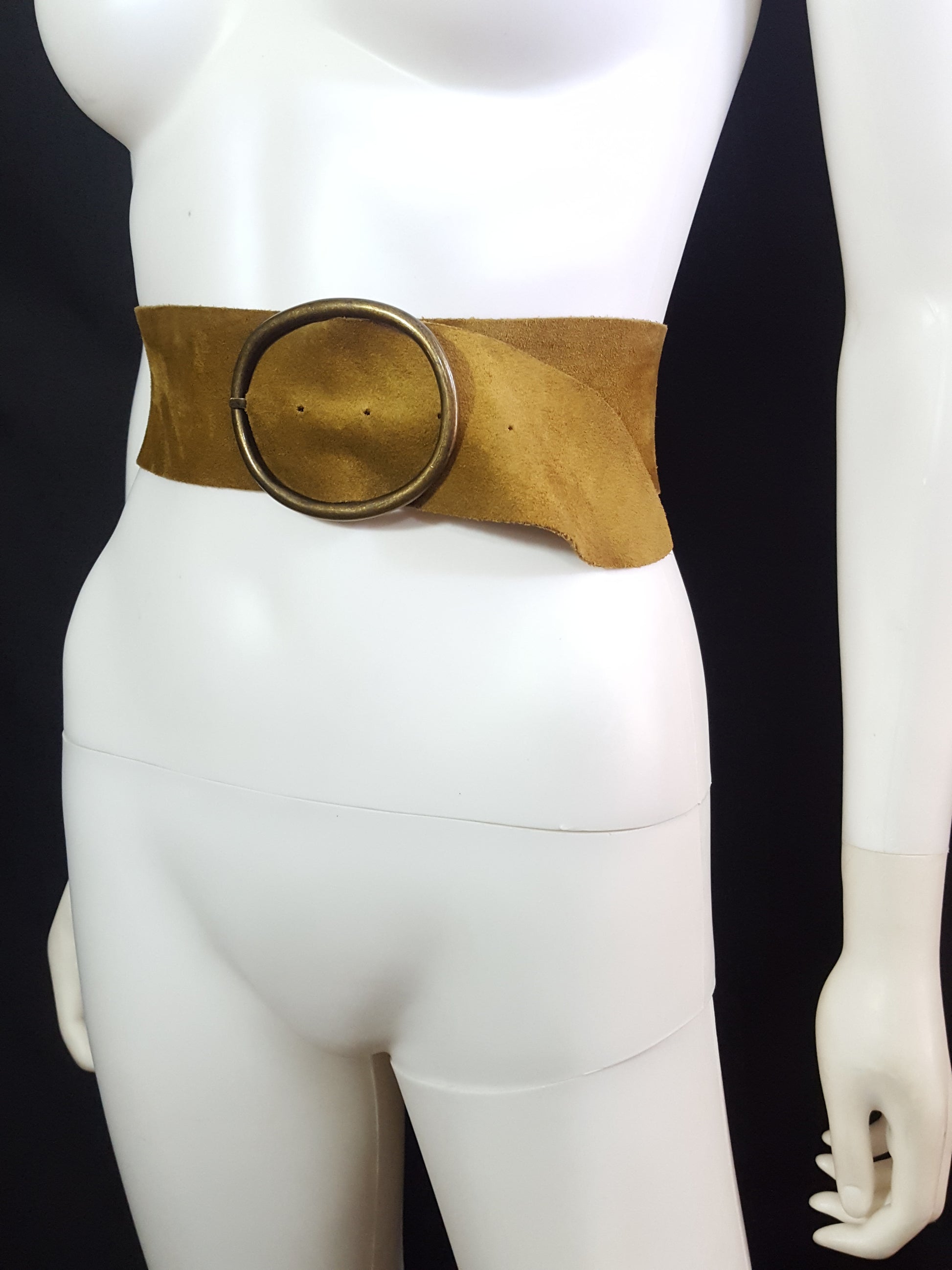 Online Vintage Shop, Vintage Clothing Boutique, Vintage, Women's Clothing, Seconhand, Distressed Vintage Designs, Sustainable Fashion